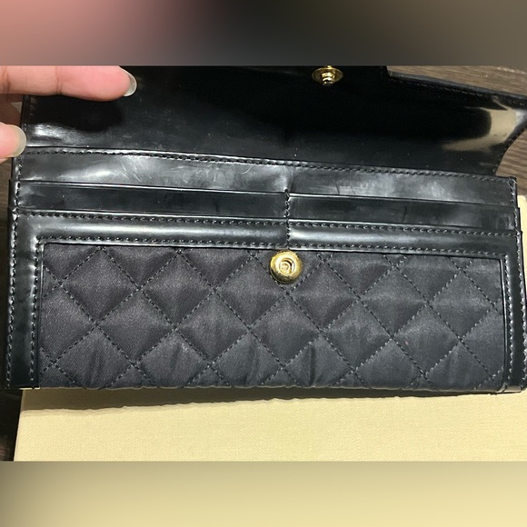 Burberry quilted wallet - Picture 4 of 7